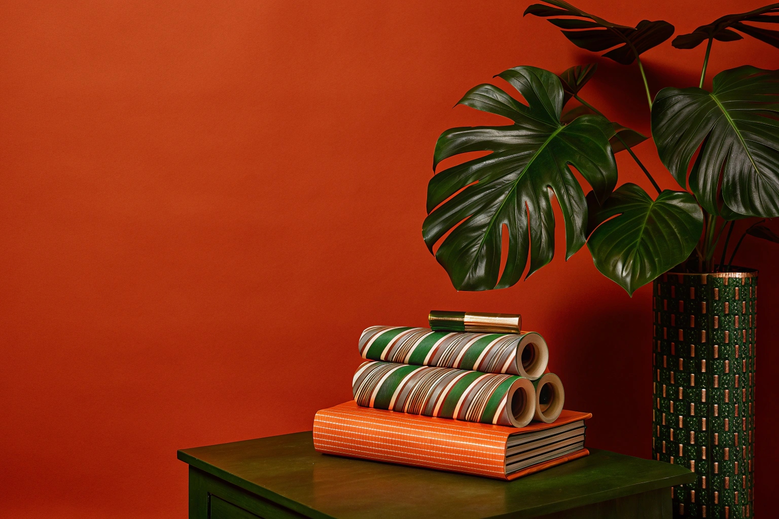 Обои, плитка и постеры с авторскими рисунками от известных художников – искусство в интерьере