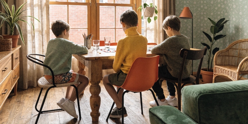 Оптовая продажа детских развивающих игрушек от российского производителя Я РАСТУ ТОЙЗ